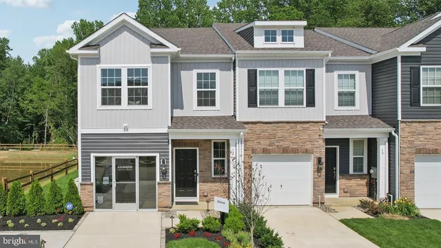 $339,990 | 30 Reagan Drive, Runnemede, NJ 08078