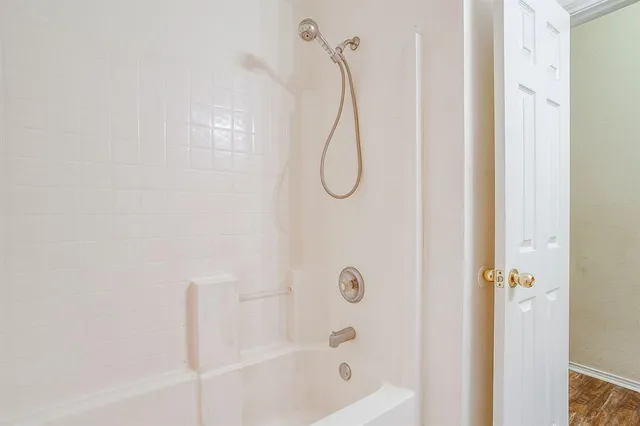 $270,000 | 708 Hummingbird Trail, Crowley, TX 76036