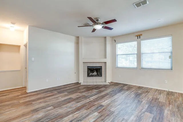 $270,000 | 708 Hummingbird Trail, Crowley, TX 76036