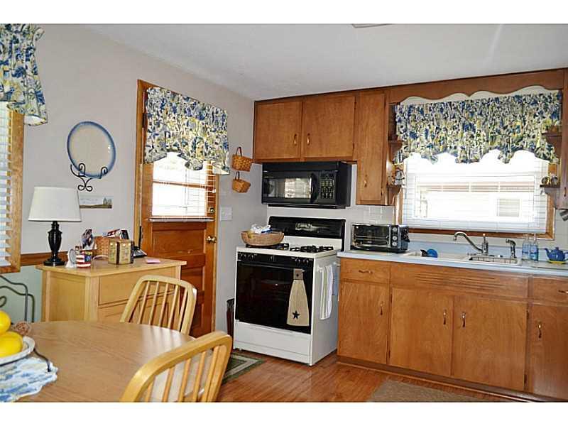 4608 West Ridgewood Road Springfield, OH 45503 - Photo 8 of 25