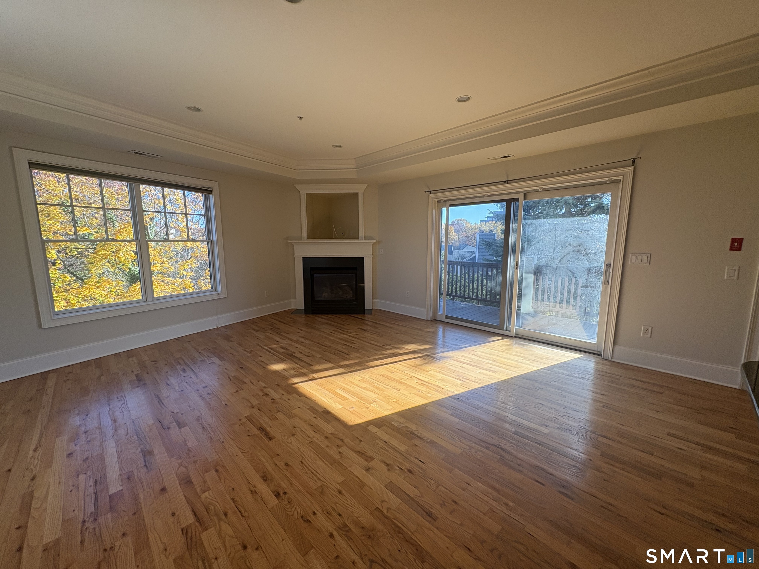 21 Seir Hill Road, Unit 8 Norwalk, CT 06850 - Photo 3 of 15