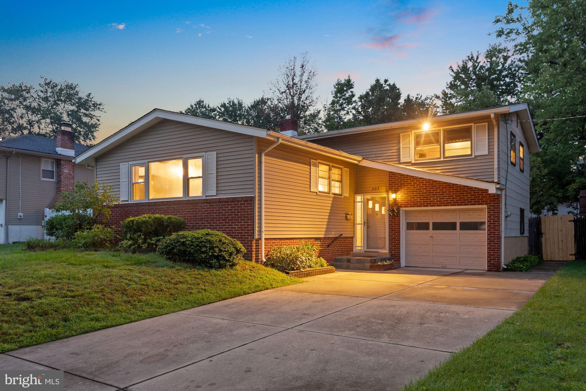207 Avon Road Cherry Hill, NJ 08034 - Photo 1 of 35