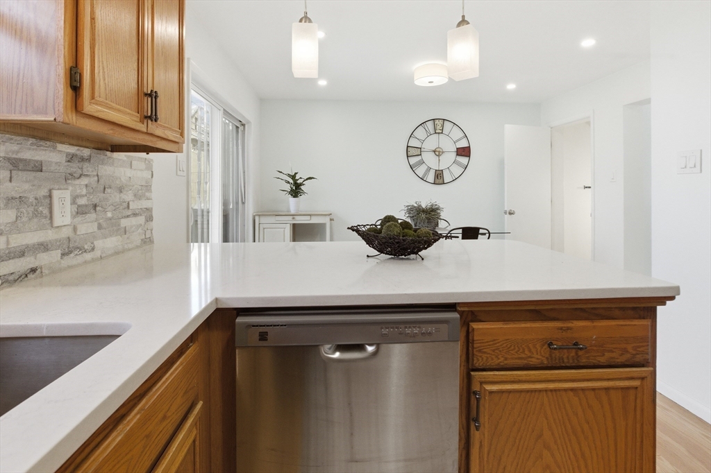 2 Howe Terrace, Unit 3 Boston, MA 02125 - Photo 25 of 33