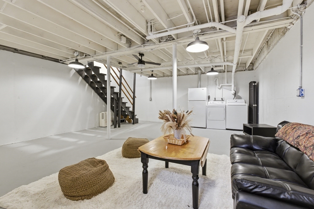 2 Howe Terrace, Unit 3 Boston, MA 02125 - Photo 32 of 33