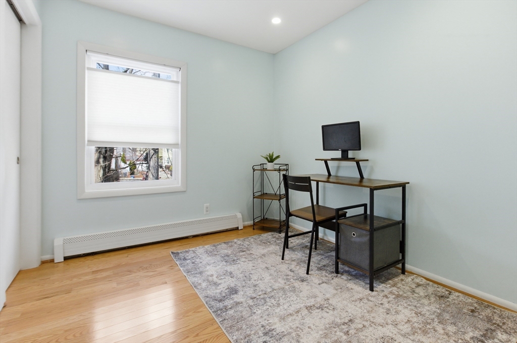 2 Howe Terrace, Unit 3 Boston, MA 02125 - Photo 5 of 33