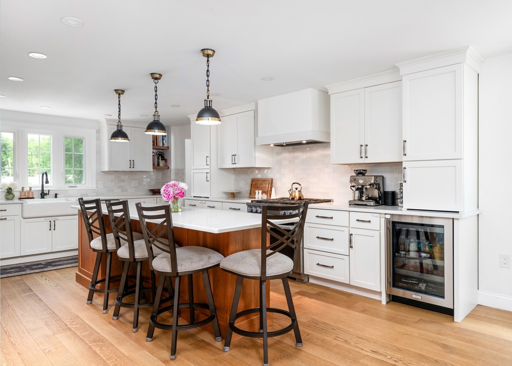 22 Homestead Road Lynnfield, MA 01940 - Photo 7 of 30
