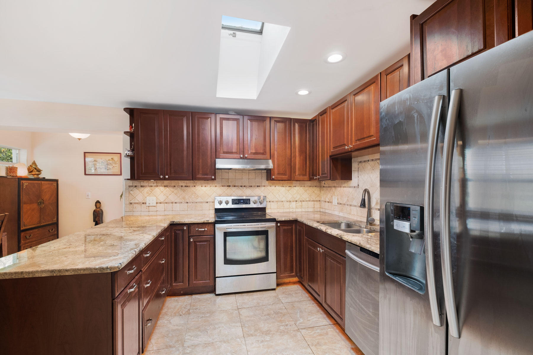 5274 Cleveland Road Delray Beach, FL 33484 - Photo 12 of 39 5274-Cleveland-Rd-Delray-Beach-Interior-