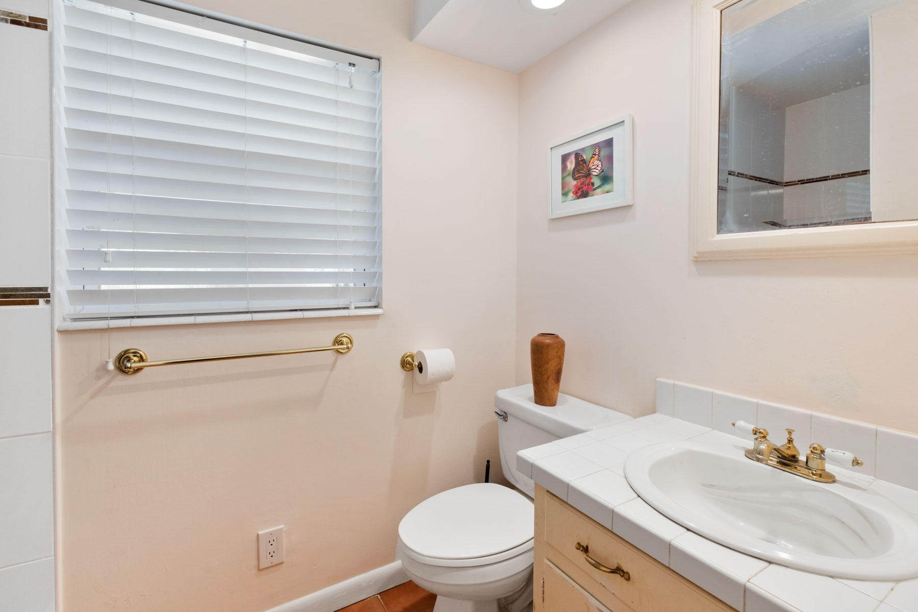 5274 Cleveland Road Delray Beach, FL 33484 - Photo 27 of 39 5274-Cleveland-Rd-Delray-Beach-Interior-