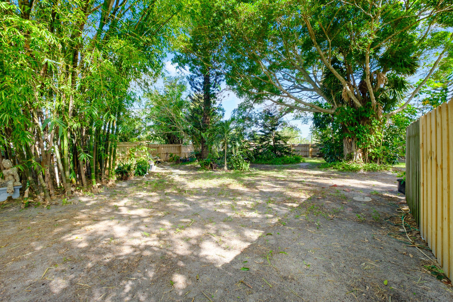 5274 Cleveland Road Delray Beach, FL 33484 - Photo 29 of 39 5274-Cleveland-Rd-Delray-Beach-Exterior-