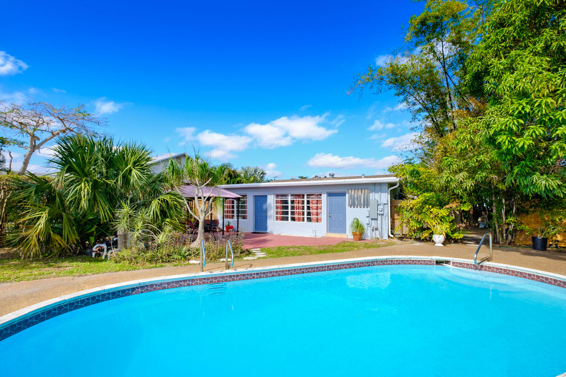 5274 Cleveland Road Delray Beach, FL 33484 - Photo 35 of 39 5274-Cleveland-Rd-Delray-Beach-Exterior-
