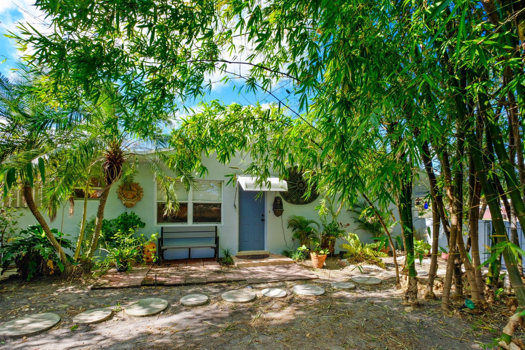 5274 Cleveland Road Delray Beach, FL 33484 - Photo 9 of 39 5274-Cleveland-Rd-Delray-Beach-Exterior-