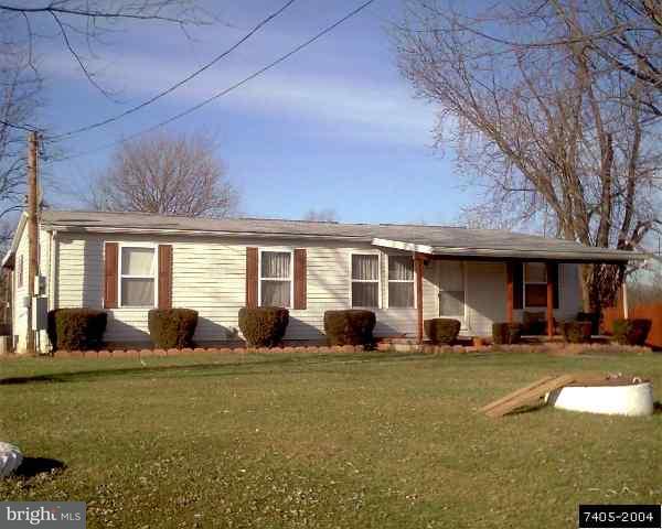 60 Kelly Road New Oxford, PA 17350 - Photo 1 of 6 Gallery Image 1