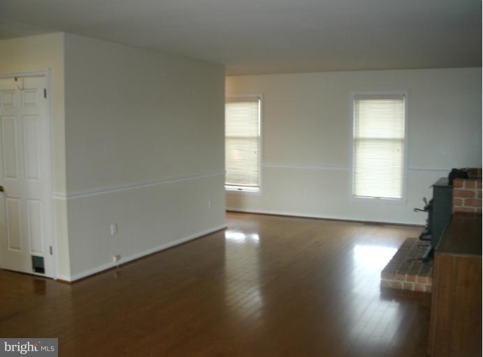 734 French Road Shenandoah Junction, WV 25442 - Photo 14 of 30 Family Room