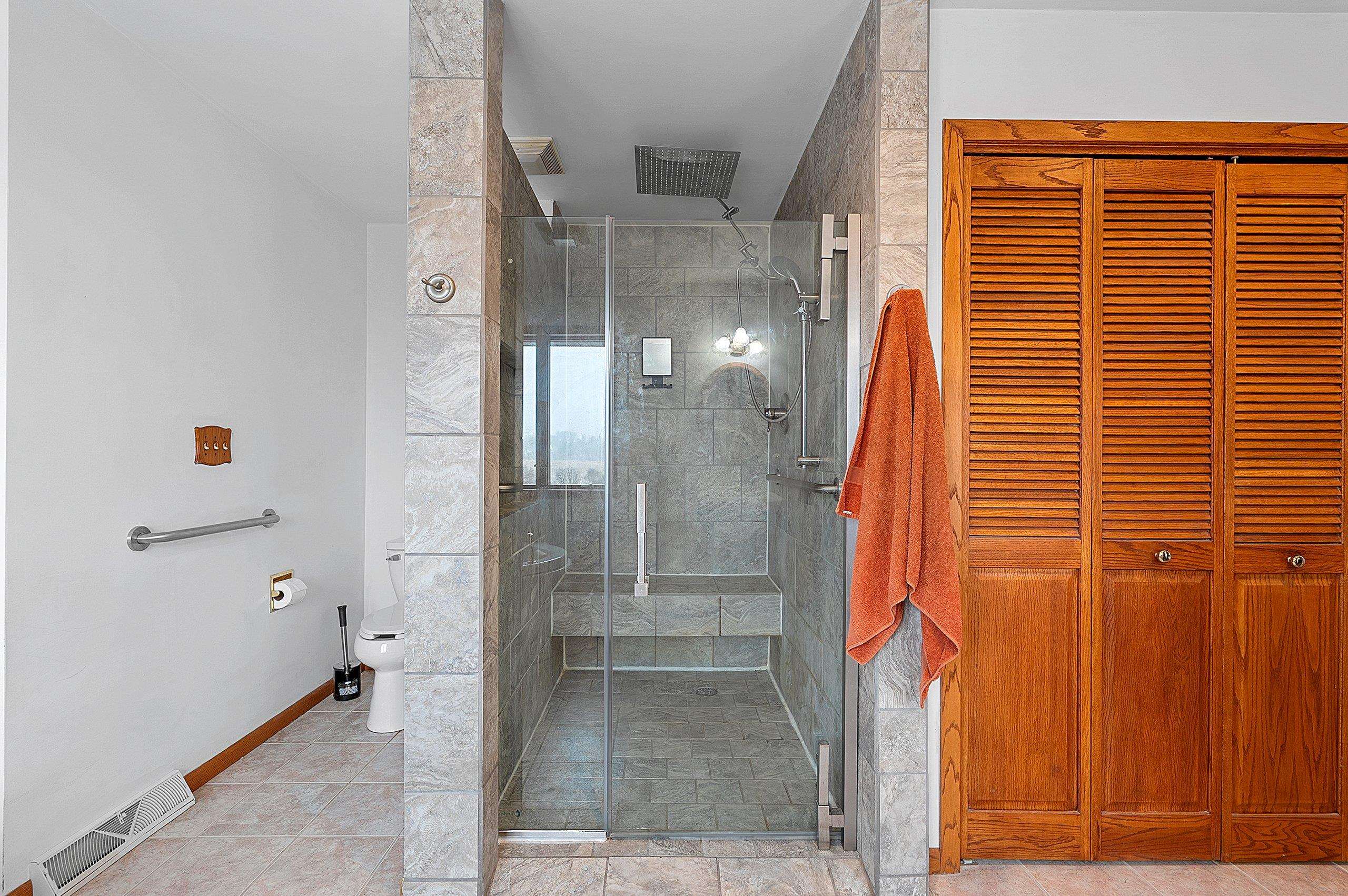 N2729 Lakeshore Road Kewaunee, WI 54216 - Photo 44 of 83