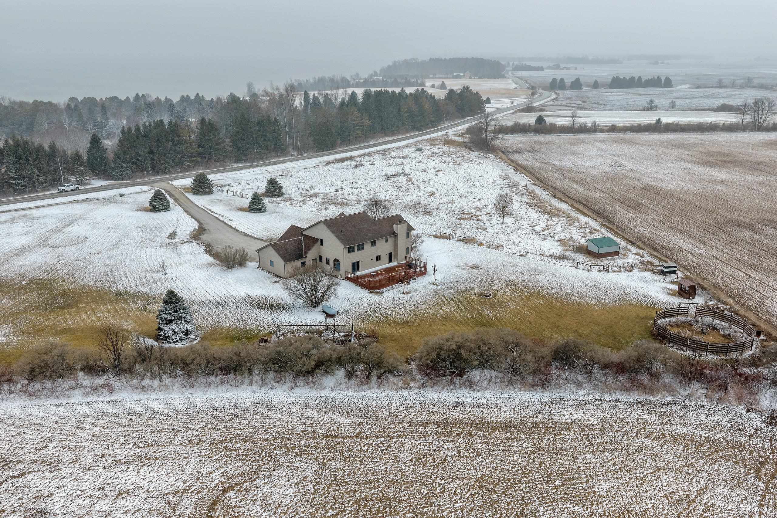 N2729 Lakeshore Road Kewaunee, WI 54216 - Photo 73 of 83