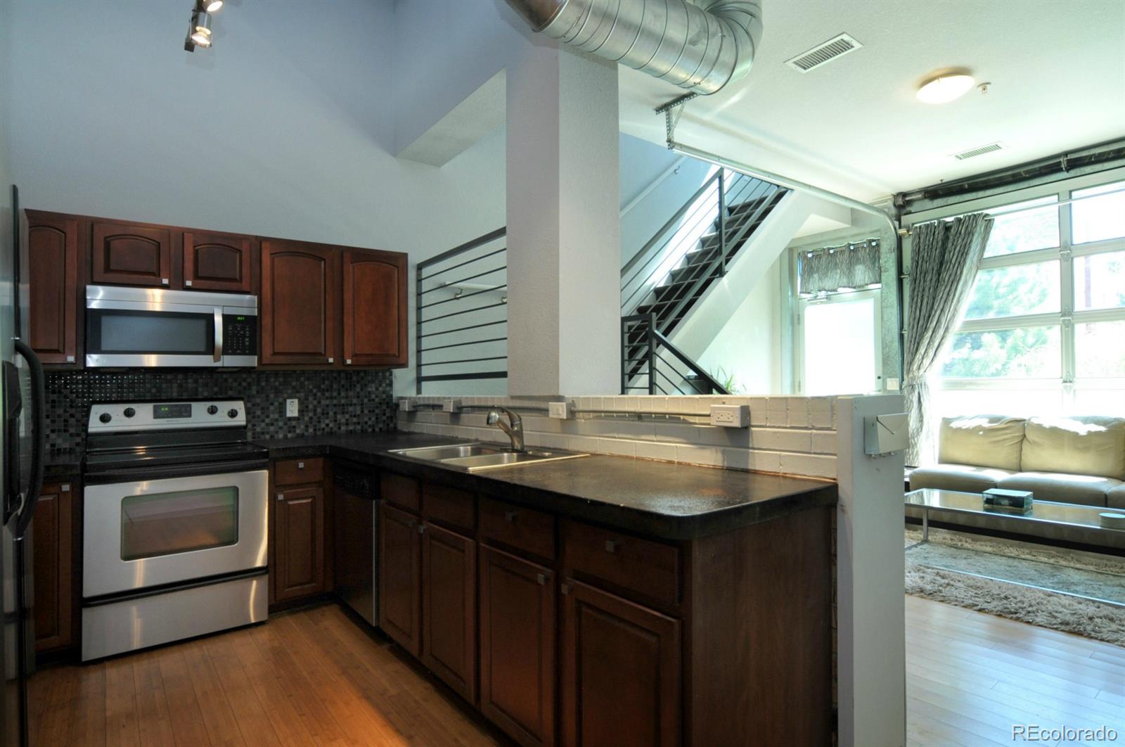 1421 Oneida Street, Unit 7 Denver, CO 80220 - Photo 9 of 25