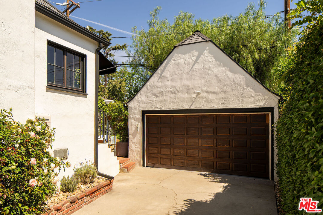 2420 Catherine Road Altadena, CA 91001 - Photo 35 of 45
