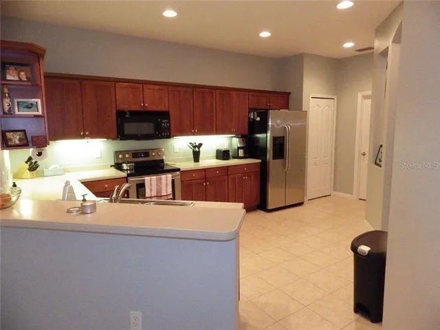 $2,550 | 3336 Chapel Creek Circle, Wesley Chapel, FL 33544