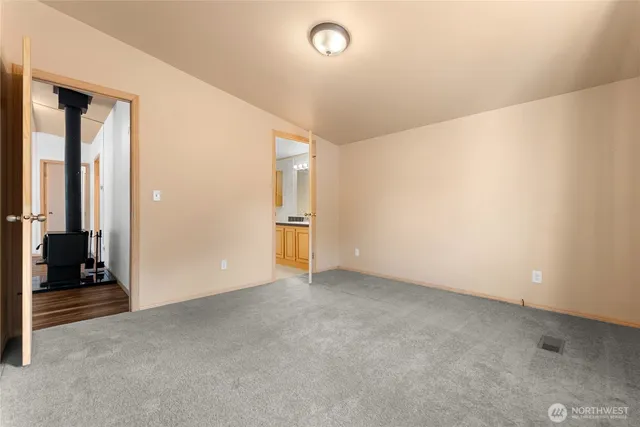 an empty room with closet