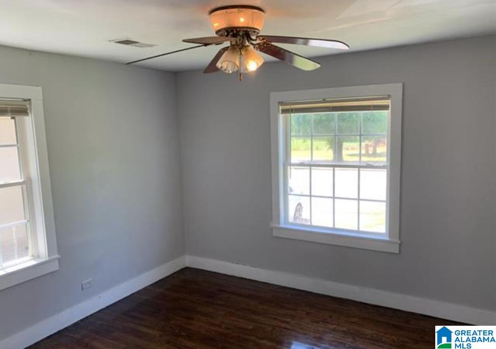 2129 31st Street Southwest Birmingham, AL 35221 - Photo 2 of 9