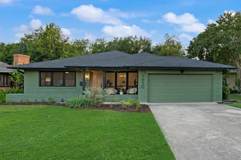 $589,000 | 1650 Macmanus Drive, Dallas, TX 75228
