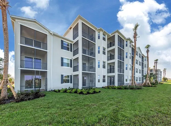 $2,450 | 920 Tidewater Shores Loop, Unit 307, Bradenton, FL 34208