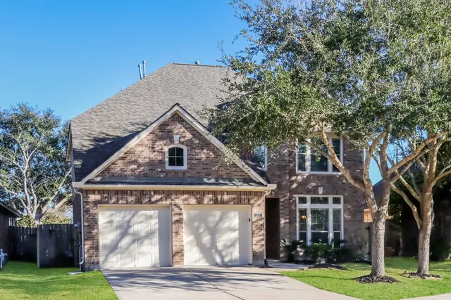 $2,215 | 2627 Diamond River Drive, Rosenberg, TX 77471