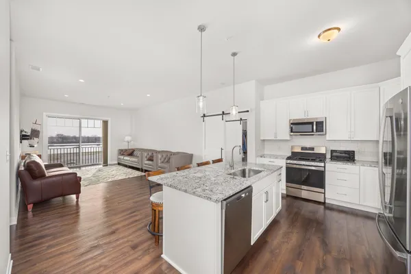 $529,900 | 9610 North Centennial Drive, Unit 412, Munster, IN 46321