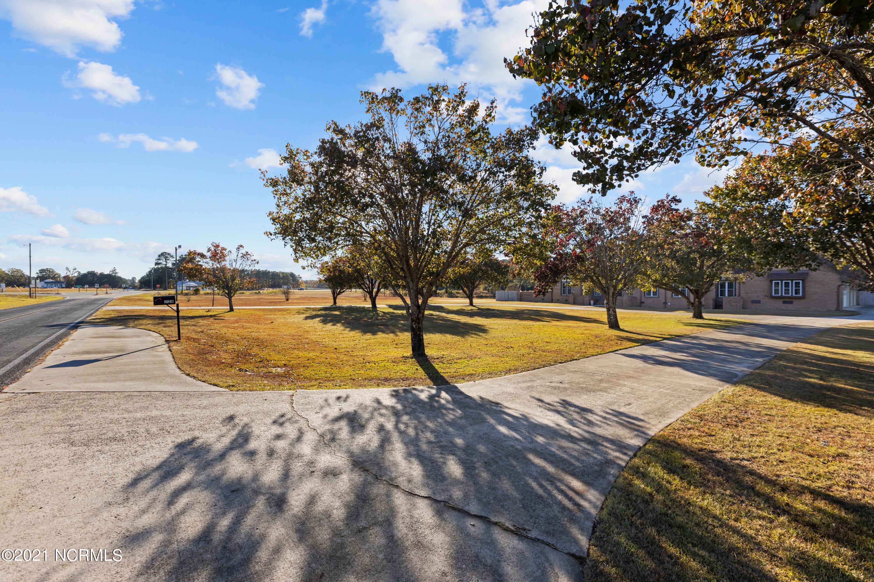 3128 Neuse Road Kinston, NC 28501 - Photo 69 of 74 30-print-IMGL4835