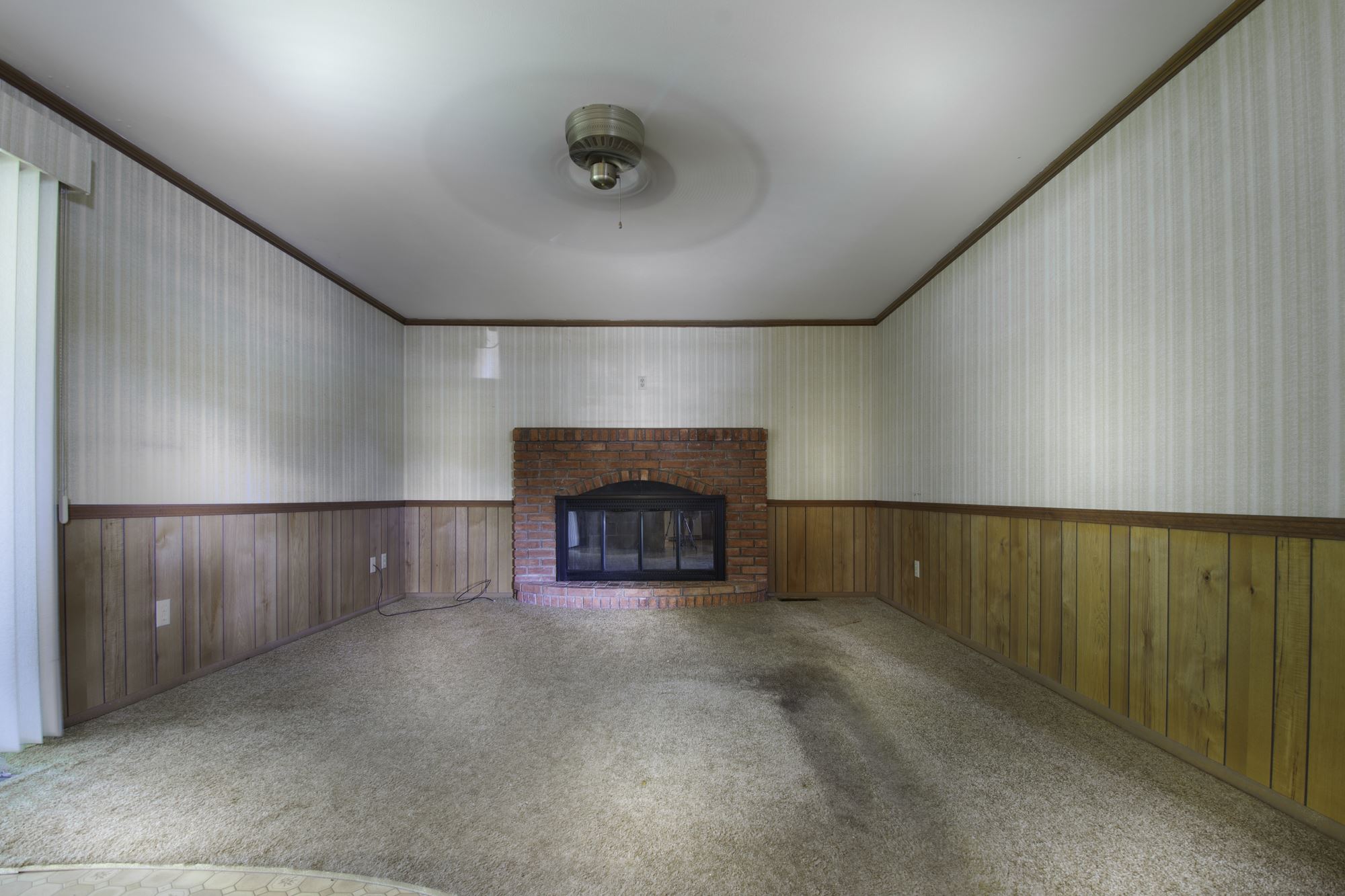 102 Worth Road Auburn, IN 46706 - Photo 4 of 32 Gallery Image 4