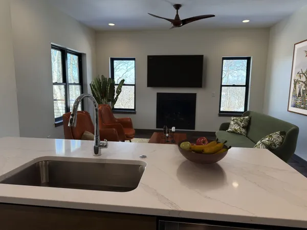 $419,000 | 225 Whitetail Way, Unit 28, Deerfield, WI 53531