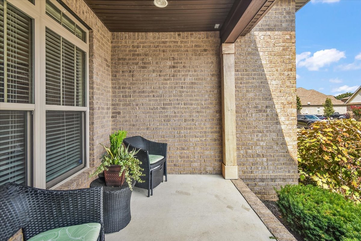 525 Piccadilly Drive Murfreesboro, TN 37128 - Photo 4 of 44 a view of entryway with patio