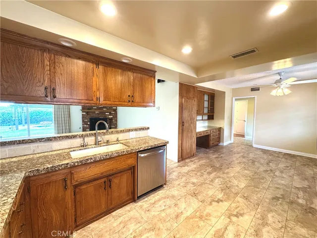 $3,875 | 320 Teasdale Drive, Claremont, CA 91711