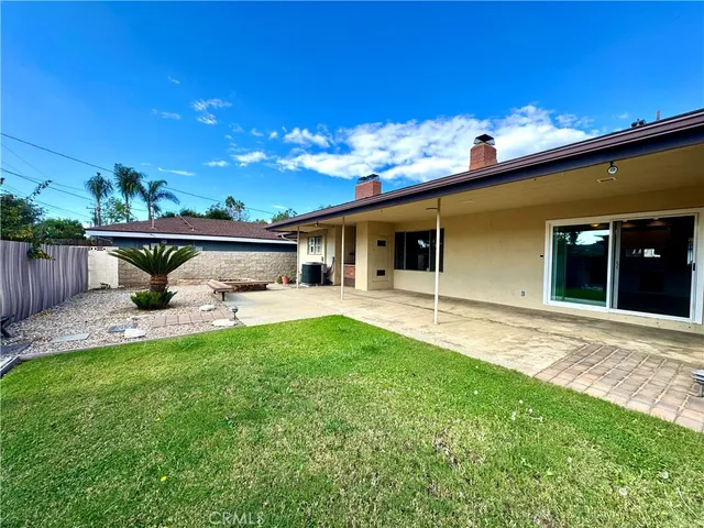 $3,875 | 320 Teasdale Drive, Claremont, CA 91711