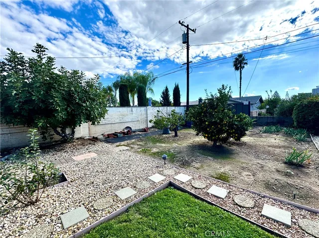 $3,875 | 320 Teasdale Drive, Claremont, CA 91711