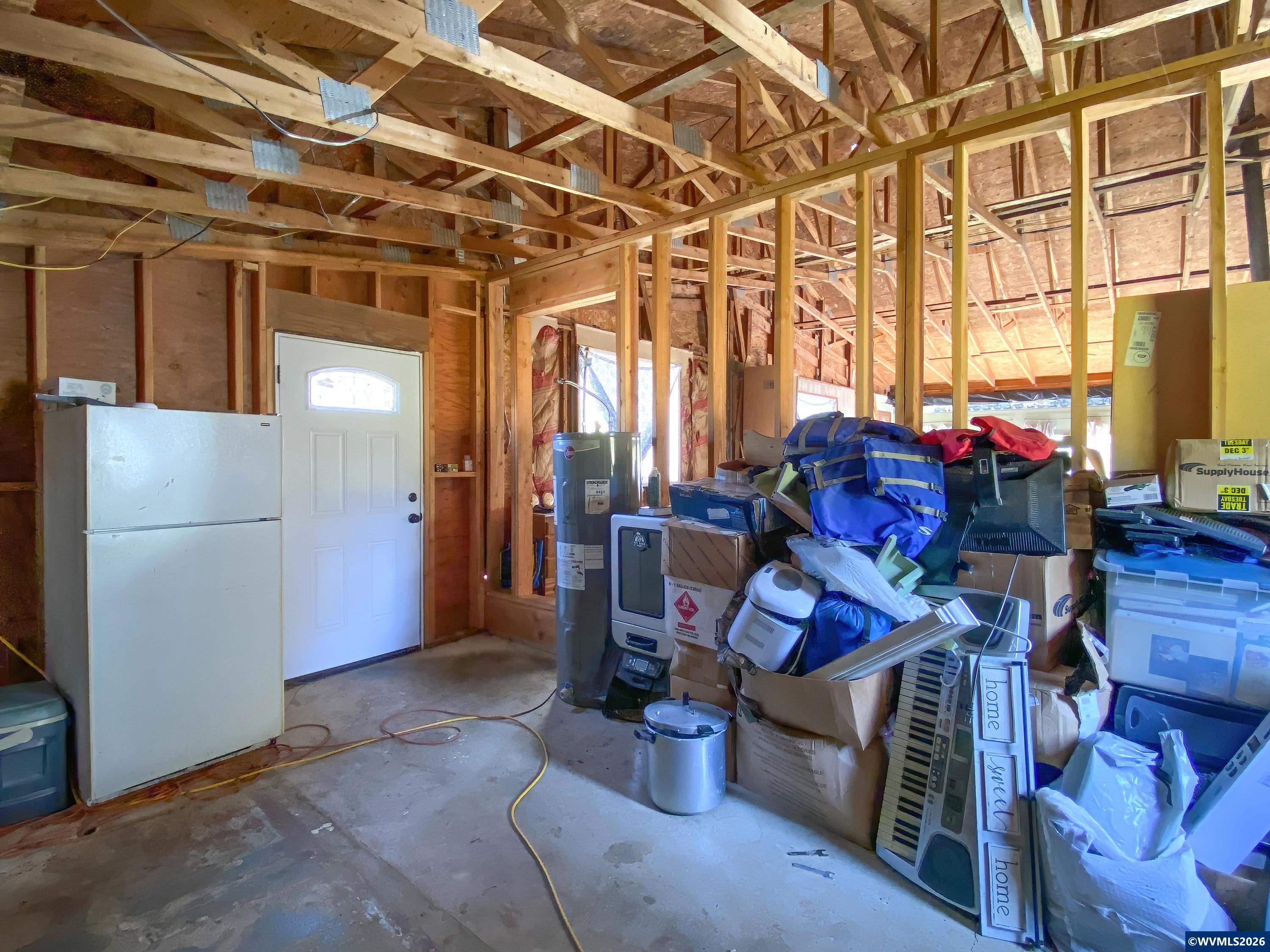 2013 West Hills Road Philomath, OR 97370 - Photo 3 of 37
