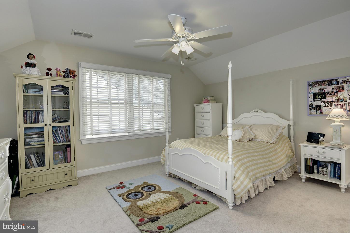 6002 Wilmett Road Bethesda, MD 20817 - Photo 21 of 30 Bedroom 4