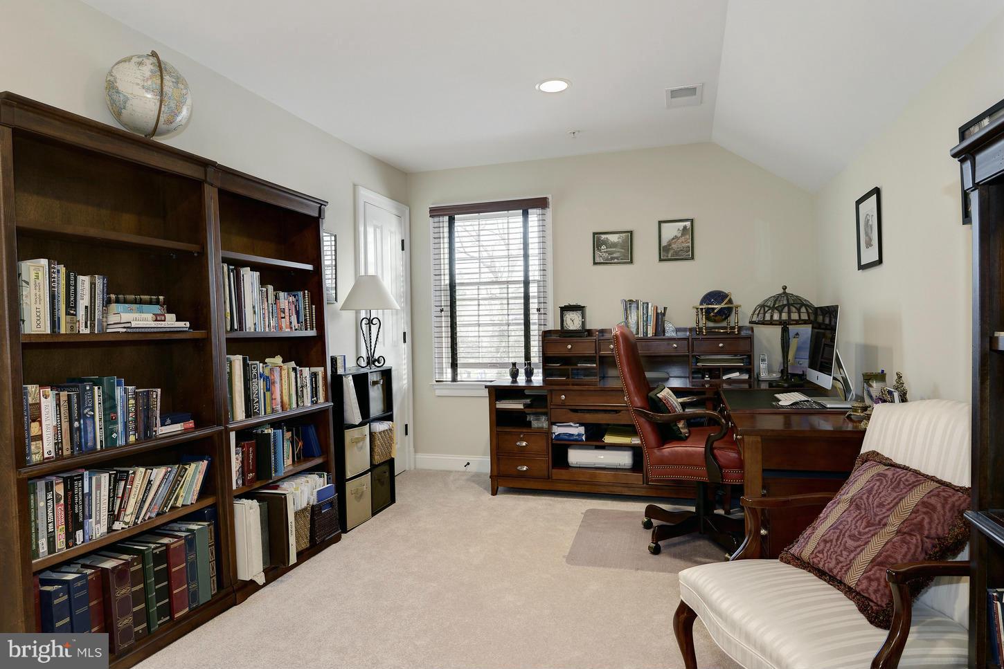 6002 Wilmett Road Bethesda, MD 20817 - Photo 23 of 30 Loft Study