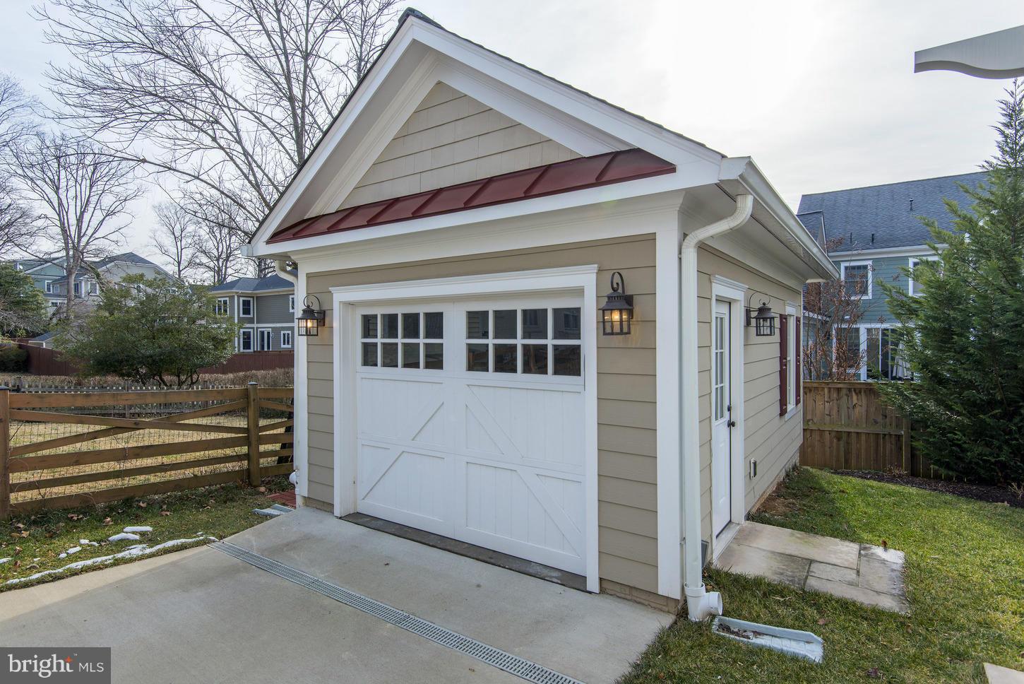 6002 Wilmett Road Bethesda, MD 20817 - Photo 29 of 30 Detached Garage