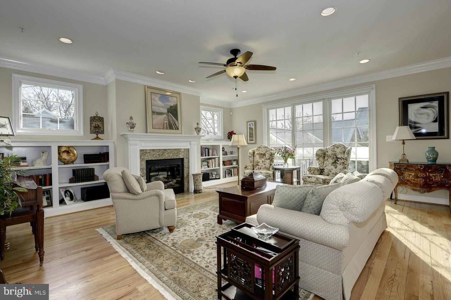 6002 Wilmett Road Bethesda, MD 20817 - Photo 4 of 30 Family Room