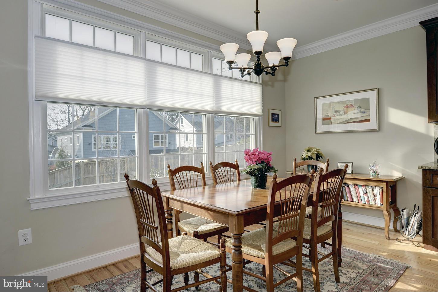 6002 Wilmett Road Bethesda, MD 20817 - Photo 9 of 30 Breakfast Room
