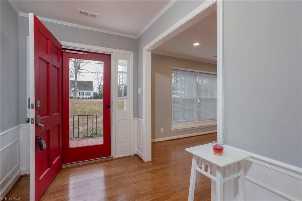 3271 Polo Road Northwest Winston-Salem, NC 27106 - Photo 3 of 30 Gallery Image 3