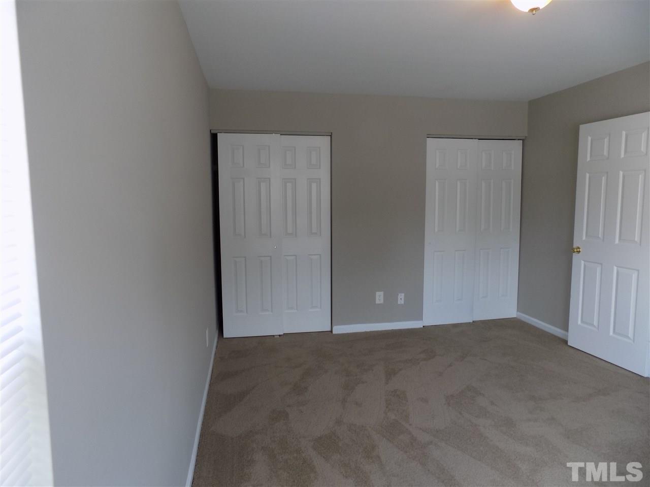 2418 Quarry Ridge Lane Raleigh, NC 27610 - Photo 7 of 15