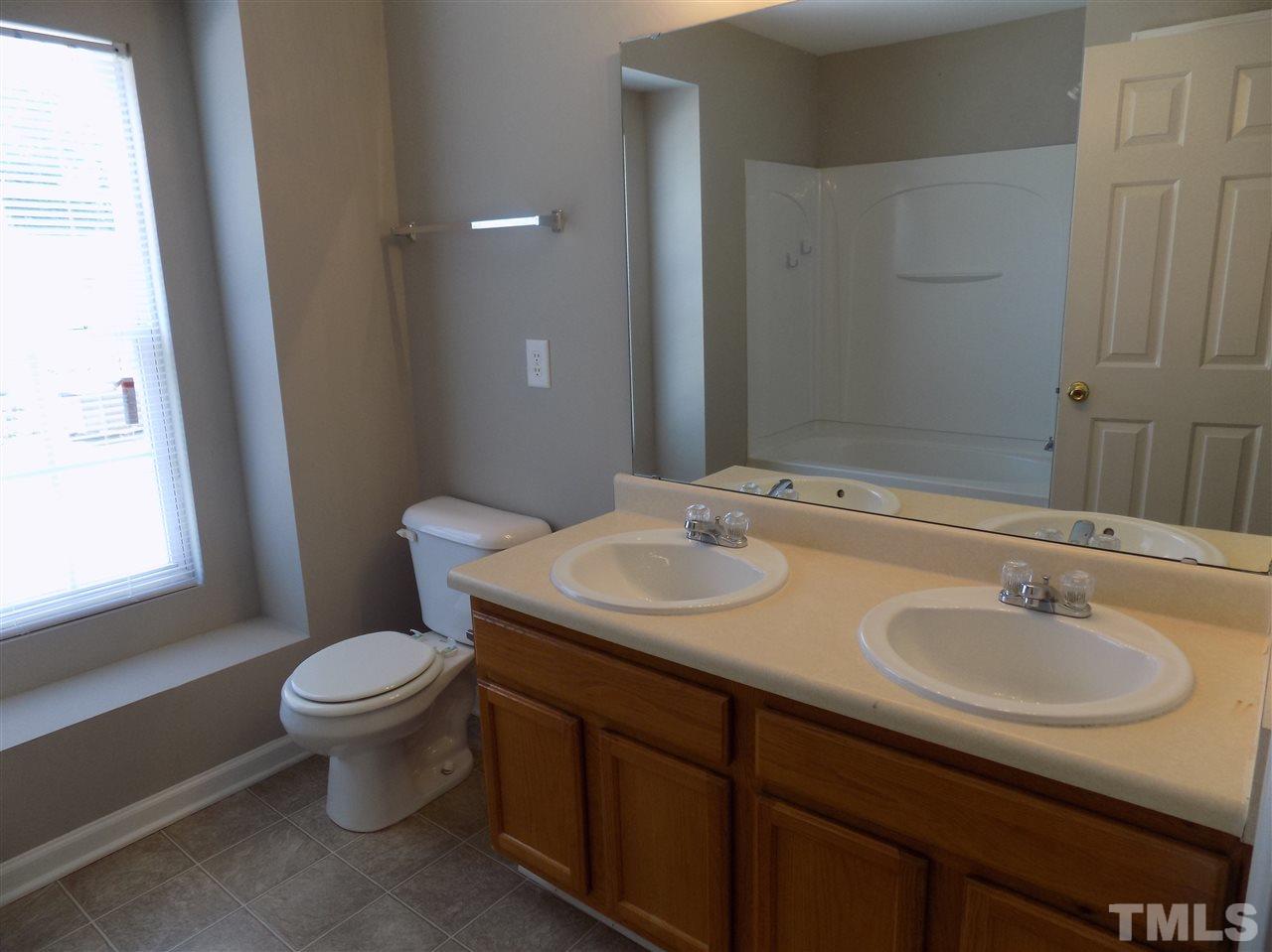 2418 Quarry Ridge Lane Raleigh, NC 27610 - Photo 8 of 15
