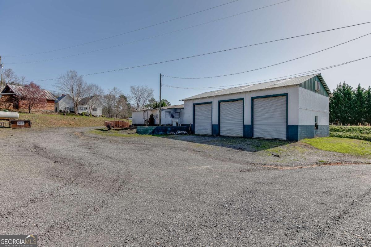 1793 Johnson Road Cumming, GA 30040 - Photo 4 of 19