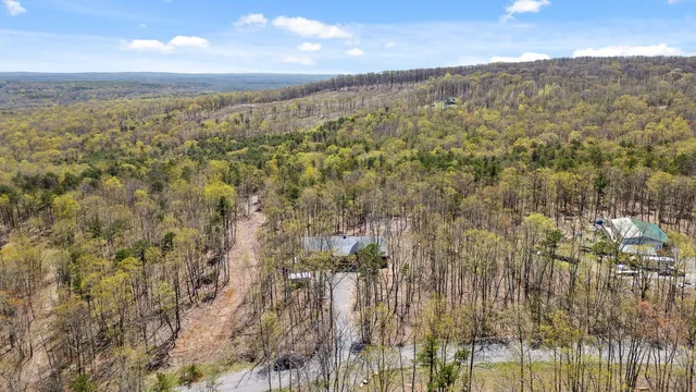 $500,000 | 76 Forest View Lane, Dunlap, TN 37327