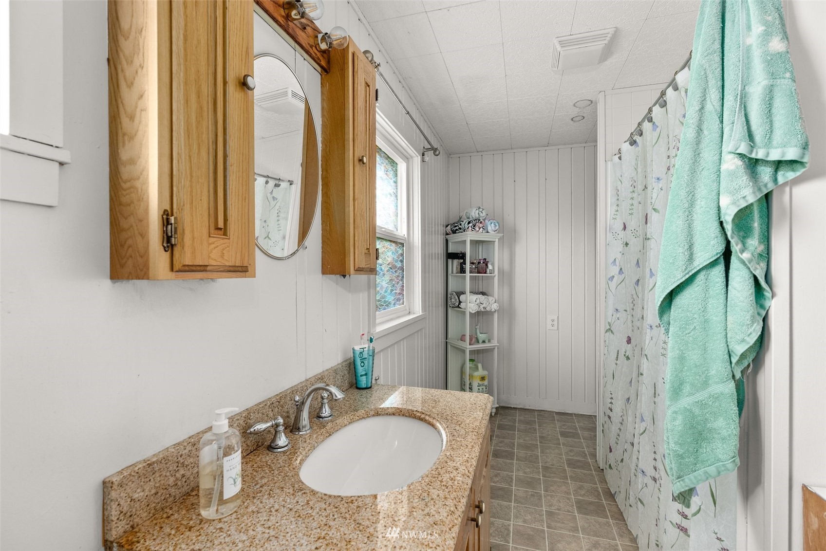5271 Roosevelt Street Raymond, WA 98577 - Photo 11 of 20 Gallery Image 11