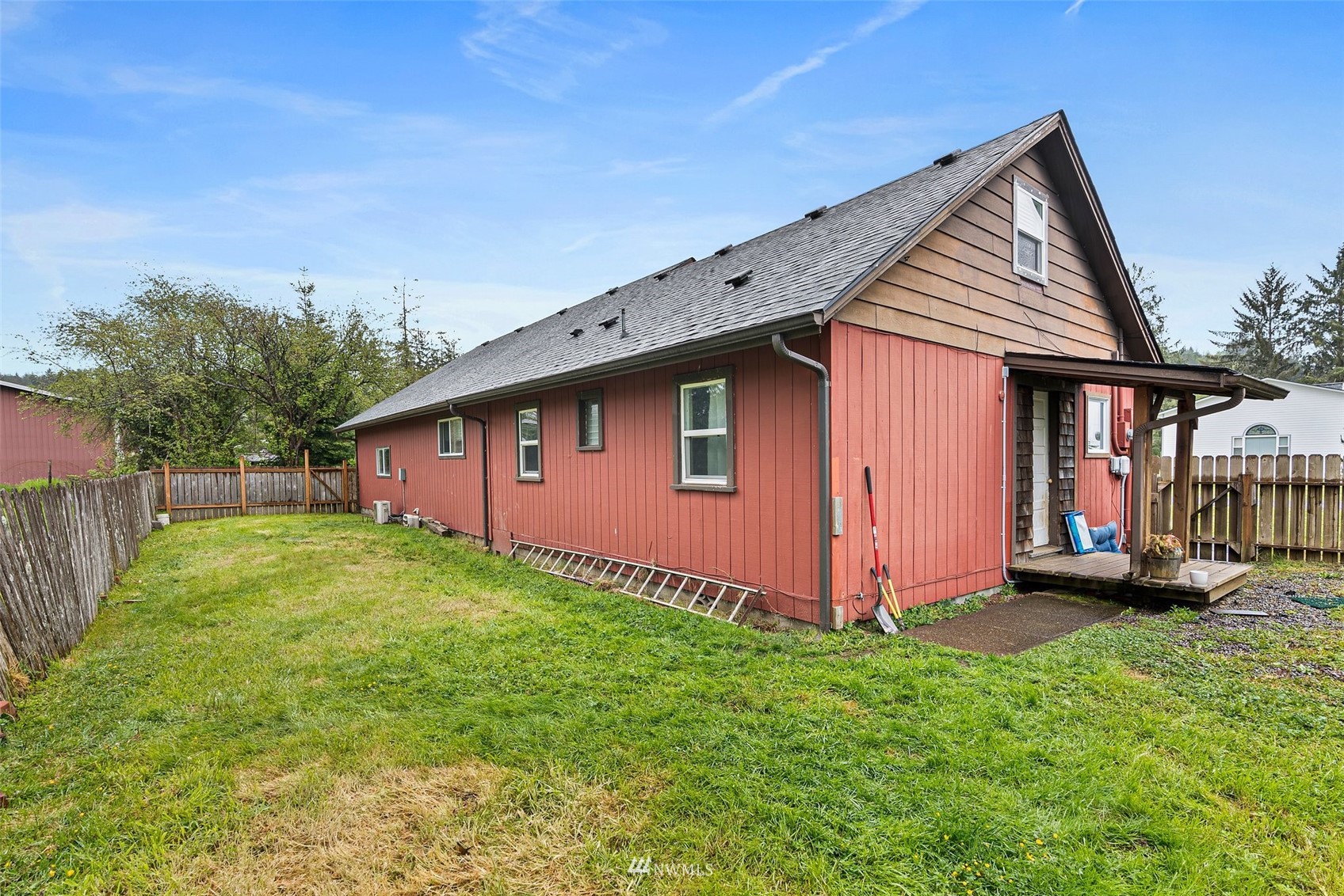 5271 Roosevelt Street Raymond, WA 98577 - Photo 18 of 20 Gallery Image 18