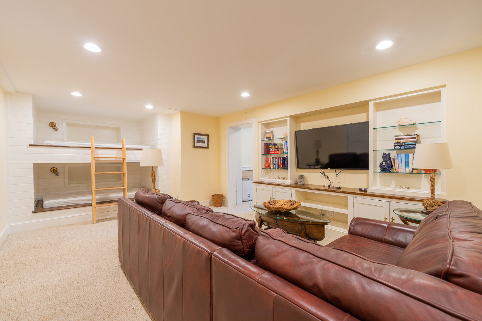 119 Surfside Road Nantucket, MA 02554 - Photo 16 of 20