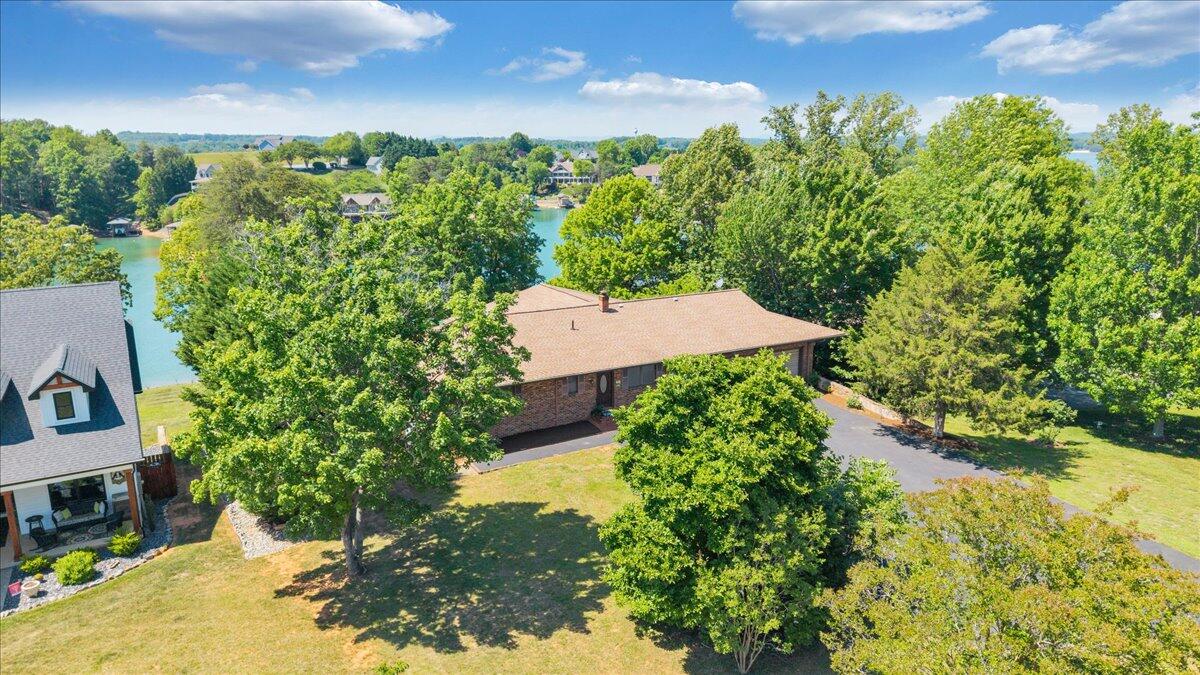 159 Windmere Trail Moneta, VA 24121 - Photo 74 of 88 Aerial